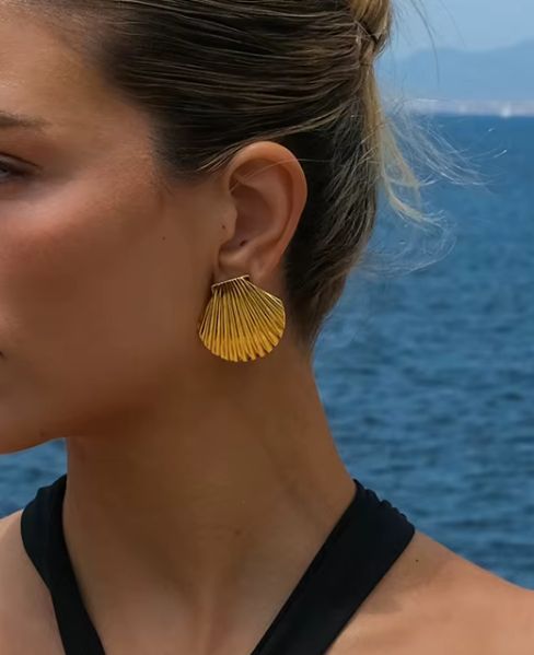Naïa Earrings