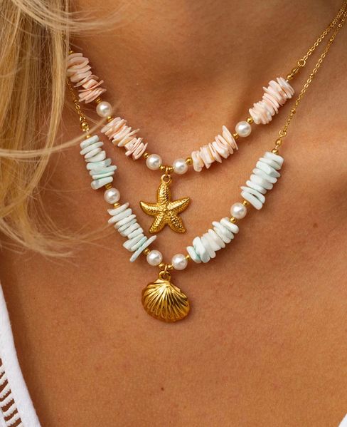 Maé Necklace